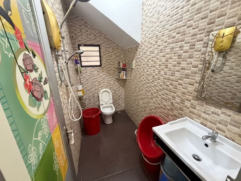 Rumah Banglo untuk Dijual di Taman Sri Hijau (Rawang) - Tiffany Yang - Bathroom - PropertyGuru.com.my