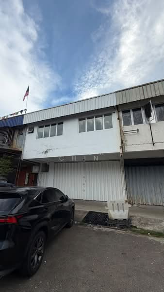 Kilang untuk Disewa di Bukit Angkat (Kajang) - Ester Chin - Exterior - PropertyGuru.com.my