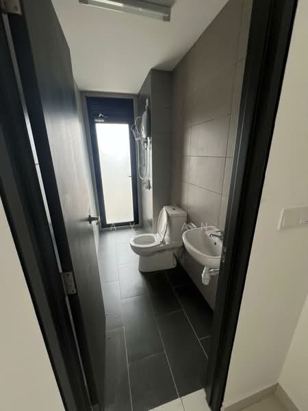 Service Residence for Rent at EDUSENTRAL - Jay Tan - Bathroom - PropertyGuru.com.my