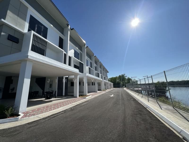 Townhouse for Sale in Kuching (Sarawak) - Jimmyy Chin - PropertyGuru.com.my
