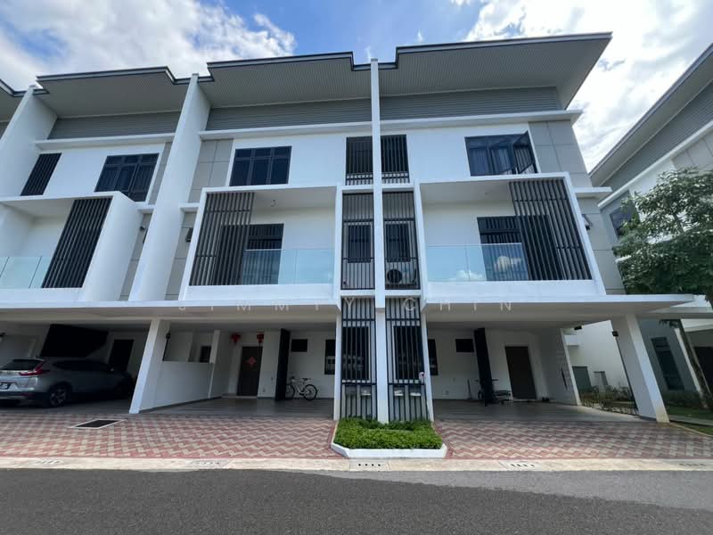 Townhouse for Sale in Kuching (Sarawak) - Jimmyy Chin - PropertyGuru.com.my