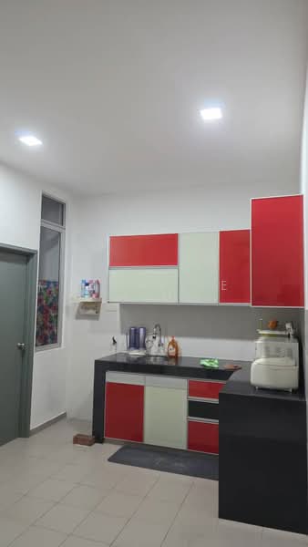 2-storey Terraced House for Sale in Taman Setia Indah (Tebrau) - Michelle Lim - Kitchen - PropertyGuru.com.my