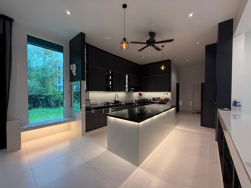 3.5-storey Terraced House for Sale in Taman Nusaputra Timur (Puchong) - Keasavan Hari Krishnan - PropertyGuru.com.my