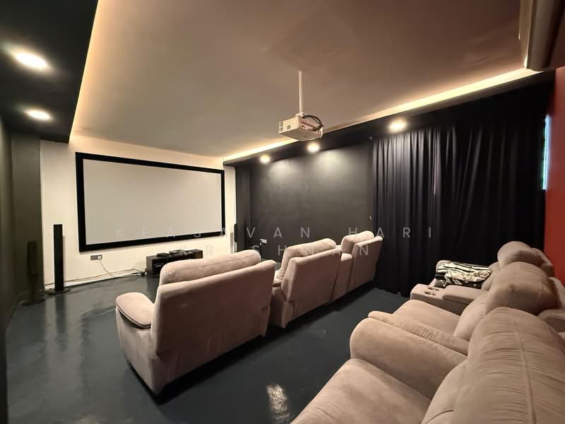 3.5-storey Terraced House for Sale in Taman Nusaputra Timur (Puchong) - Keasavan Hari Krishnan - PropertyGuru.com.my
