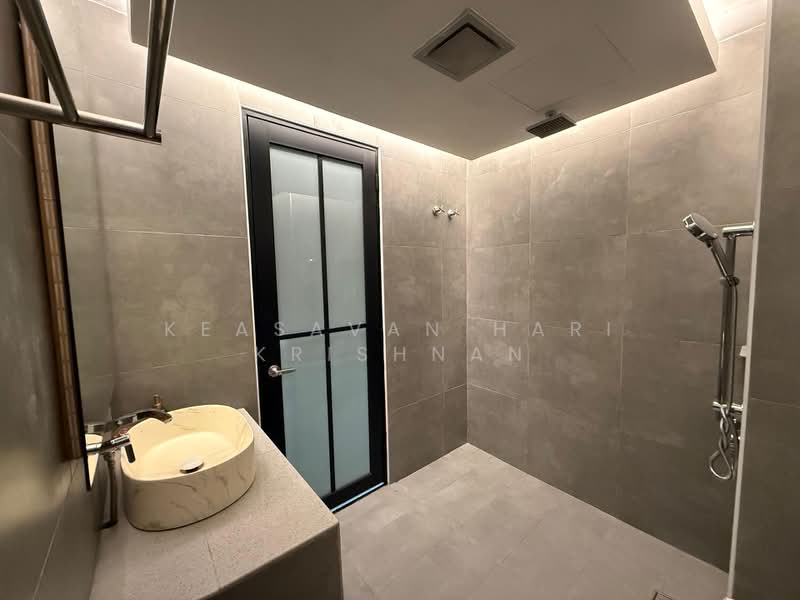 3.5-storey Terraced House for Sale in Taman Nusaputra Timur (Puchong) - Keasavan Hari Krishnan - PropertyGuru.com.my