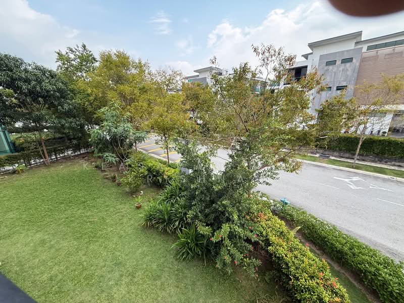 3.5-storey Terraced House for Sale in Taman Nusaputra Timur (Puchong) - Keasavan Hari Krishnan - PropertyGuru.com.my