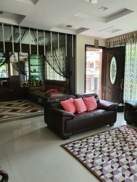 Rumah Teres 2.5 Tingkat untuk Dijual di Ampang Jaya (Ampang) - DANIEL . - Living Room - PropertyGuru.com.my