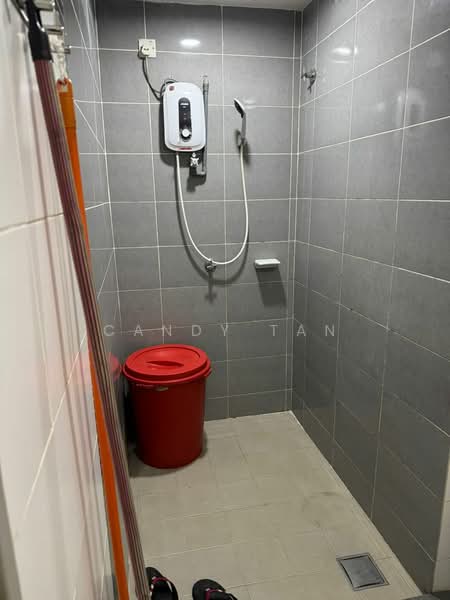 Servis Apartment untuk Dijual di Domain 5 @ NeoCyber - Candy Tan - Bathroom - PropertyGuru.com.my