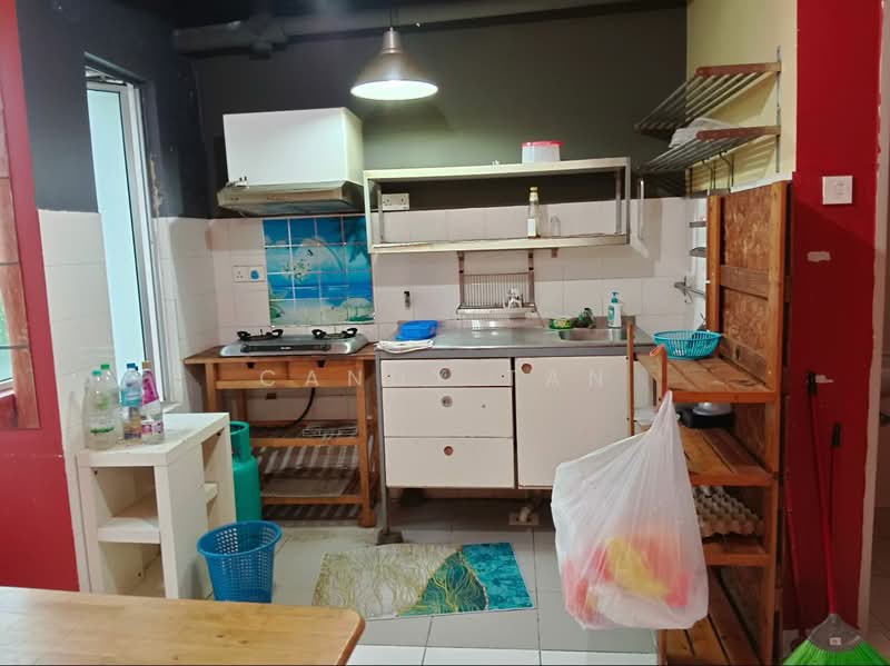 Service Residence for Sale at The Domain (Domain 1) @ NeoCyber - Candy Tan - Kitchen - PropertyGuru.com.my