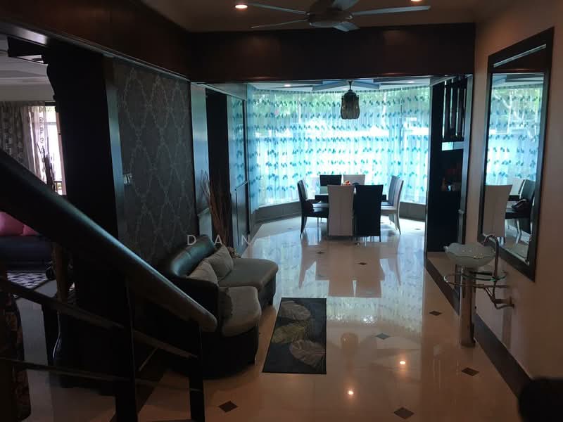 Rumah Teres 2.5 Tingkat untuk Dijual di Ampang Jaya (Ampang) - DANIEL . - Living Room - PropertyGuru.com.my