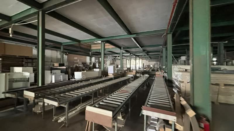 Factory for Rent in Kampung Baru Subang (Sungai Buloh) - Ang Yi Quan - Interior - PropertyGuru.com.my