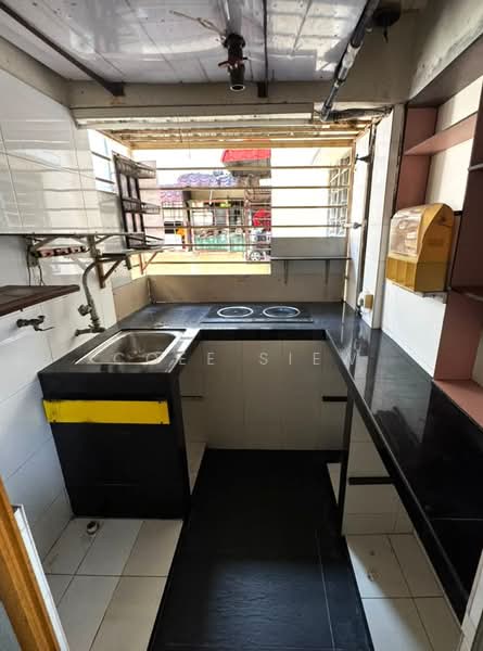 Flat for Sale at Pangsapuri Sri Meranti - Coee Siew - Kitchen - PropertyGuru.com.my