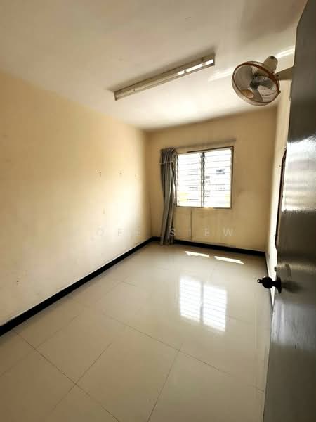Flat for Sale at Pangsapuri Sri Meranti - Coee Siew - Interior - PropertyGuru.com.my