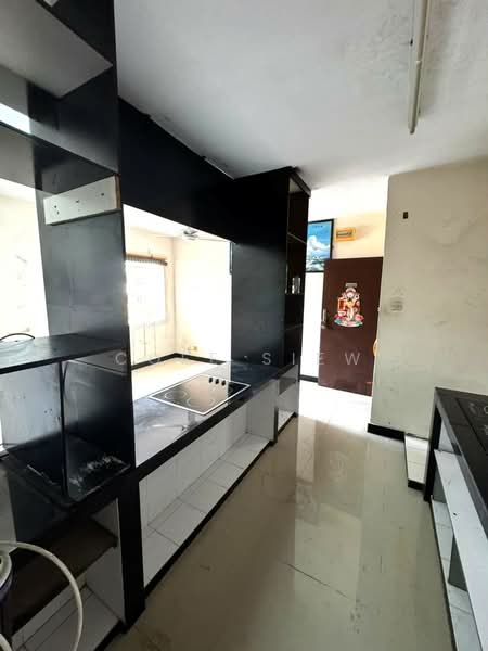 Flat for Sale at Pangsapuri Sri Meranti - Coee Siew - Kitchen - PropertyGuru.com.my