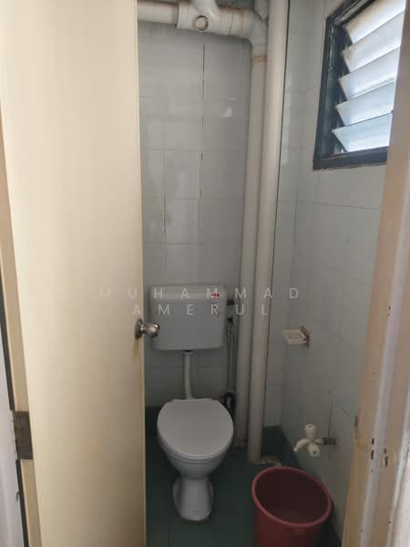 Flat for Rent at Seri Era - Muhammad Amerul - Bathroom - PropertyGuru.com.my