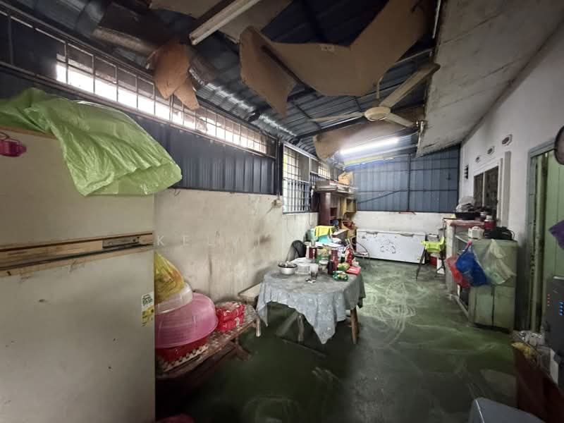 Rumah Berkembar untuk Dijual di Taman Orkid (Teluk Intan) - Kelvin Foo - Interior - PropertyGuru.com.my