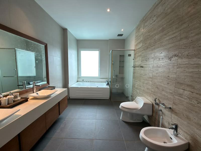 Rumah Banglo untuk Dijual di Ampang (Kuala Lumpur) - Hugo Gooi - Bathroom - PropertyGuru.com.my