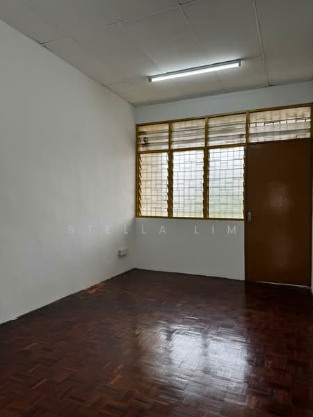 2-storey Terraced House for Sale in Taman Rakyat (Cheras) - Stella Lim - Interior - PropertyGuru.com.my
