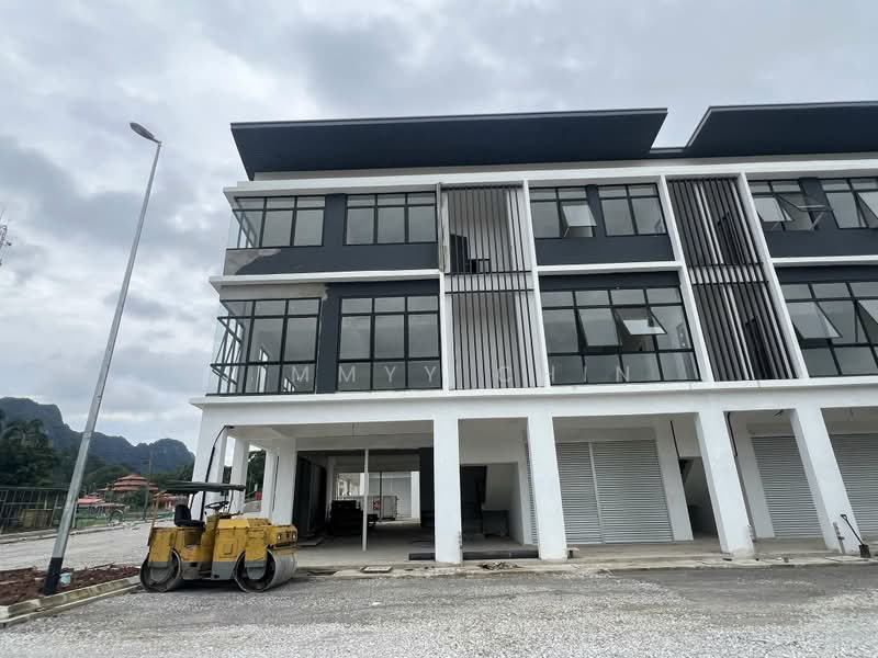 Shop for Sale in Kuching (Sarawak) - Jimmyy Chin - PropertyGuru.com.my