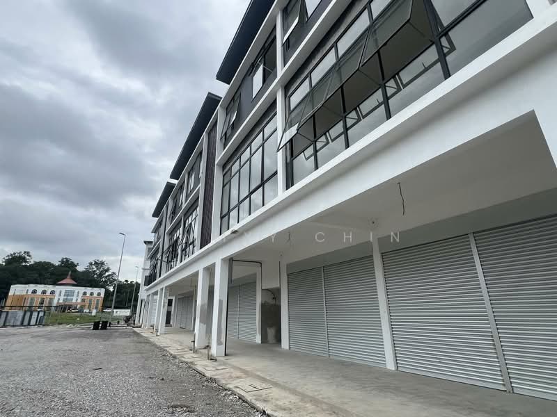 Shop for Sale in Kuching (Sarawak) - Jimmyy Chin - Exterior - PropertyGuru.com.my