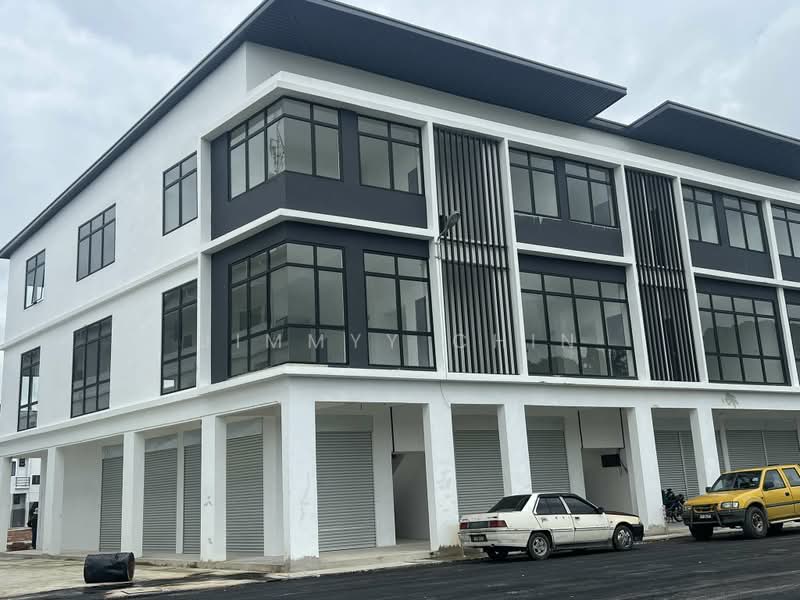 Shop for Sale in Kuching (Sarawak) - Jimmyy Chin - PropertyGuru.com.my