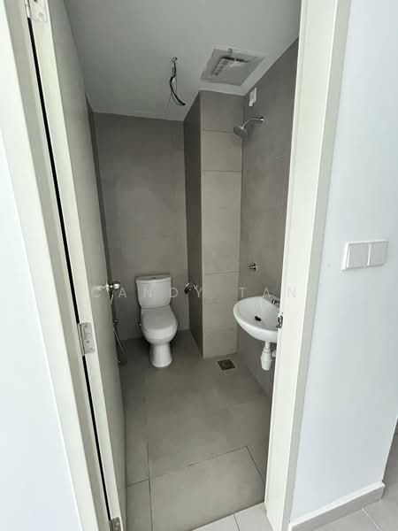 Service Residence for Sale at 168 Park Residensi Selayang - Candy Tan - Bathroom - PropertyGuru.com.my