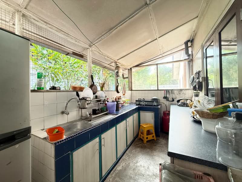 Bungalow for Sale in Kampung Tunku (Petaling Jaya) - Ridwan Ibrahim - Kitchen - PropertyGuru.com.my