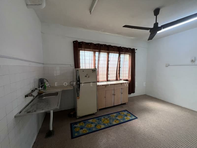 Flat for Rent at Taman Anika - Geoffery Wee - Kitchen - PropertyGuru.com.my