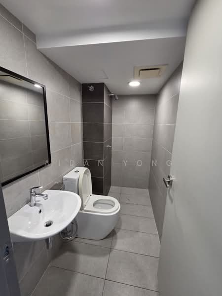 Service Residence for Sale at Pinnacle Petaling Jaya - Aidan Yong - Bathroom - PropertyGuru.com.my