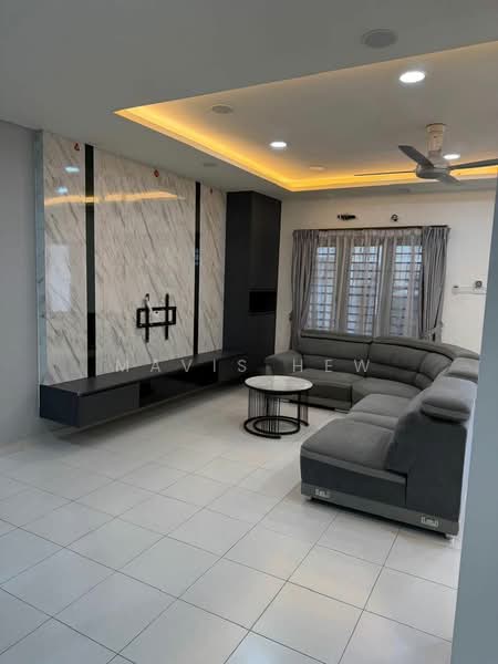 Rumah Teres 2.5 Tingkat untuk Disewa di Taman Scientex Utama (Senai) - Mavis Hew - Living Room - PropertyGuru.com.my