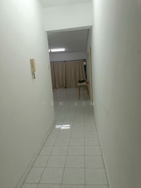 Condominium for Rent at Seri Cendekia - Yen Lim - Corridor - PropertyGuru.com.my