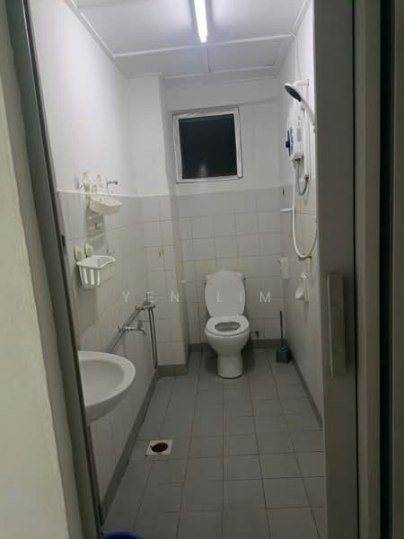 Condominium for Rent at Seri Cendekia - Yen Lim - Bathroom - PropertyGuru.com.my