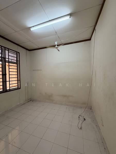 1-storey Terraced House for Sale in Bandar Uda Utama (Johor Bahru) - Tan Teak Hai - PropertyGuru.com.my