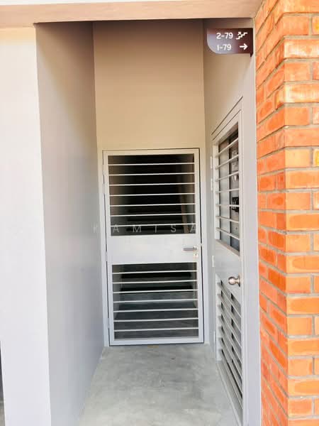 Shop for Rent in Bandar Gamuda Cove (Dengkil) - Kamisah Khalid - Entrance - PropertyGuru.com.my
