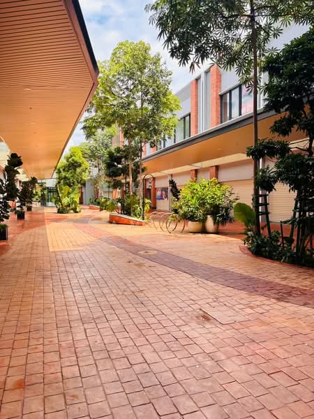 Shop for Rent in Bandar Gamuda Cove (Dengkil) - Kamisah Khalid - Exterior - PropertyGuru.com.my