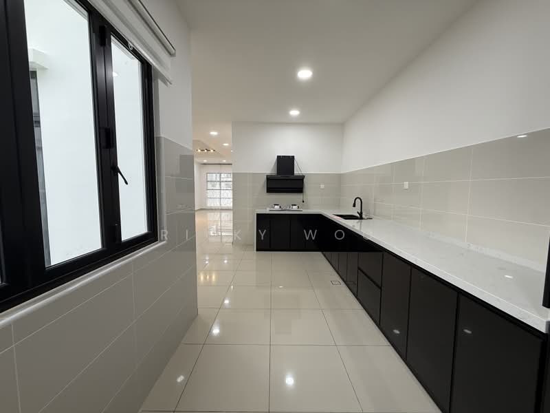 Cluster House for Rent in Eco Botanic 2 (Iskandar Puteri (Nusajaya)) - Ricky Woo - Kitchen - PropertyGuru.com.my