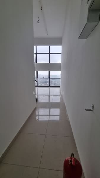 Service Residence for Sale at Pinnacle Petaling Jaya - Aidan Yong - Corridor - PropertyGuru.com.my