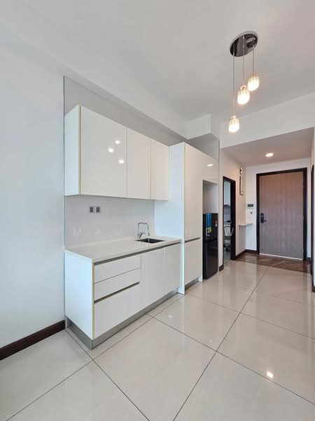 Service Residence for Rent at Paragon Residences @ Straits View - Mavis Hew - Kitchen - PropertyGuru.com.my