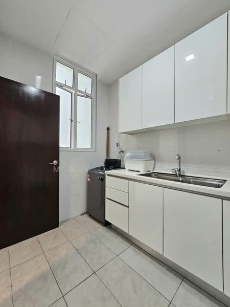 Service Residence for Rent at Paragon Residences @ Straits View - Mavis Hew - Kitchen - PropertyGuru.com.my