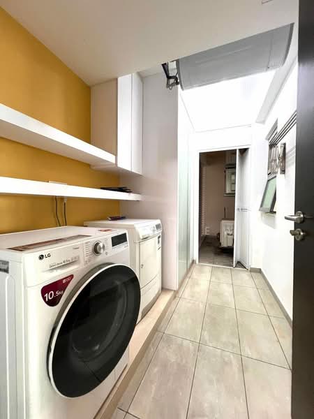 Pangsapuri untuk Dijual di Molek Pine 3 - Mavis Hew - Interior - PropertyGuru.com.my
