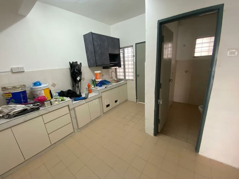 2-storey Terraced House for Rent in Bangi (Selangor) - Candy Tan - Kitchen - PropertyGuru.com.my