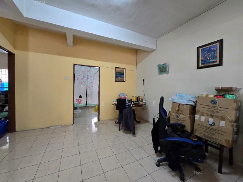 2-storey Terraced House for Sale in Shah Alam (Selangor) - Alex Lee - Living Room - PropertyGuru.com.my