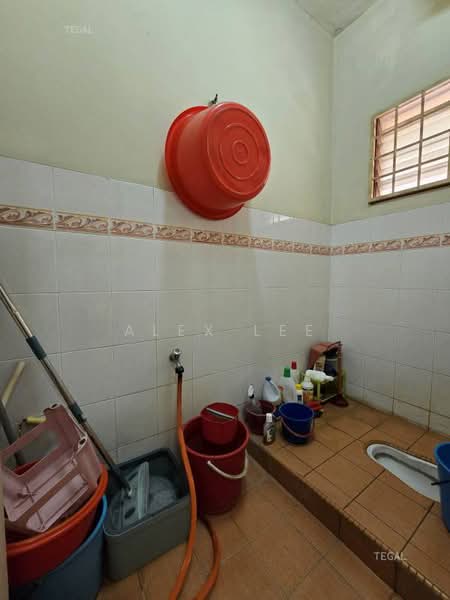 2-storey Terraced House for Sale in Shah Alam (Selangor) - Alex Lee - Bathroom - PropertyGuru.com.my
