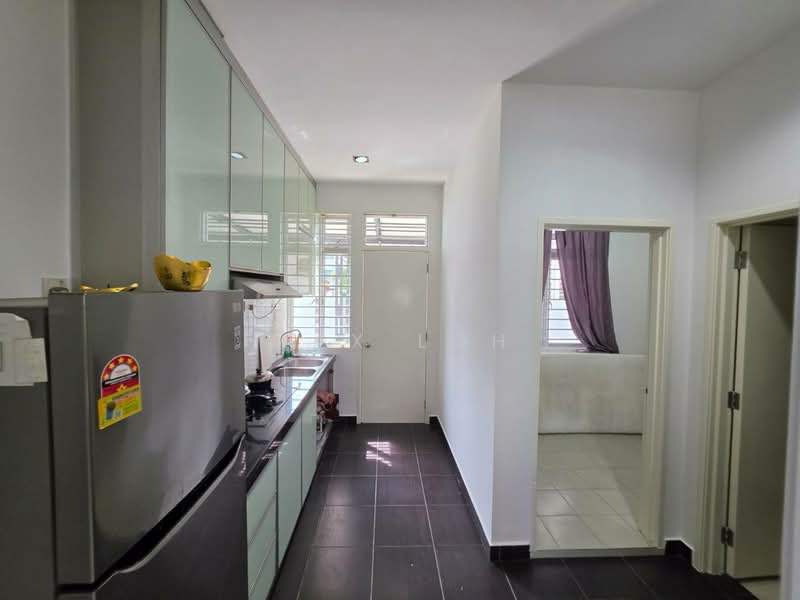 Semi-Detached House for Rent in Iskandar Puteri (Nusajaya) (Johor) - Max Loh - Kitchen - PropertyGuru.com.my