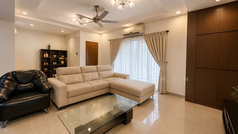 Rumah Teres 2 Tingkat untuk Dijual di Taman Putra Prima (Puchong) - Shermaine Chan - Living Room - PropertyGuru.com.my