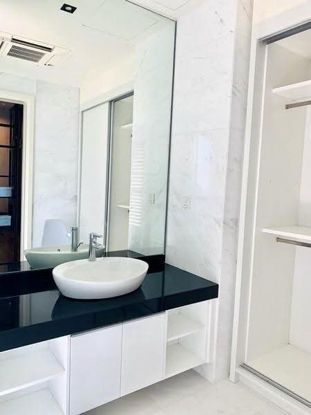Kondominium untuk Disewa di Setia V Residences - Gan Chun Kai - Bathroom - PropertyGuru.com.my