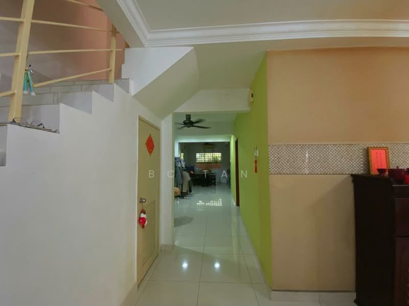 Rumah Teres 3 Tingkat untuk Dijual di Taman Bukit Permata (Selayang) - BC TAN - Entrance - PropertyGuru.com.my