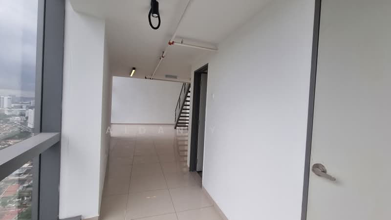 Service Residence for Sale at Pinnacle Petaling Jaya - Aidan Yong - Corridor - PropertyGuru.com.my
