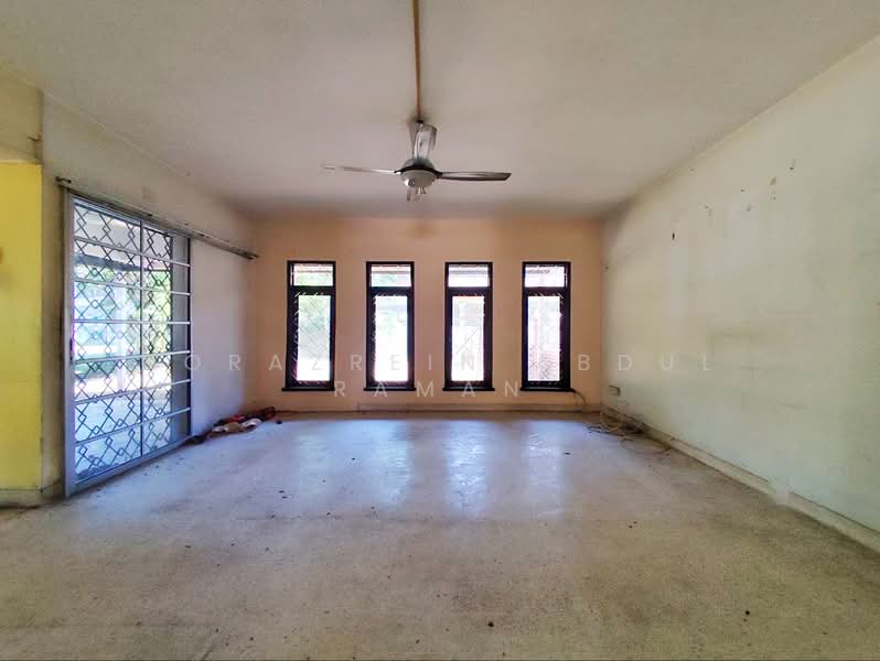 2-storey Terraced House for Sale in Taman Melawati (Ulu Kelang) - Norazrein Abdul Raman - Living Room - PropertyGuru.com.my