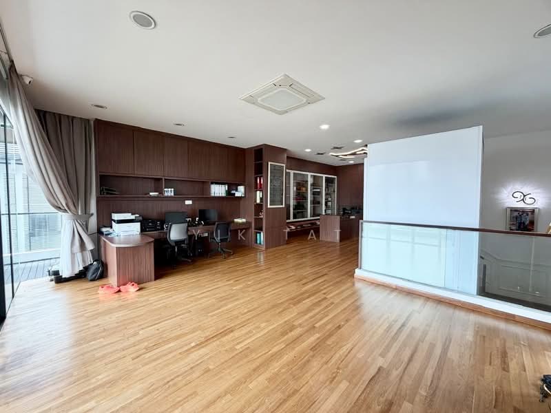 Bungalow for Sale in Senibong (Permas Jaya) - Yik Tat - PropertyGuru.com.my